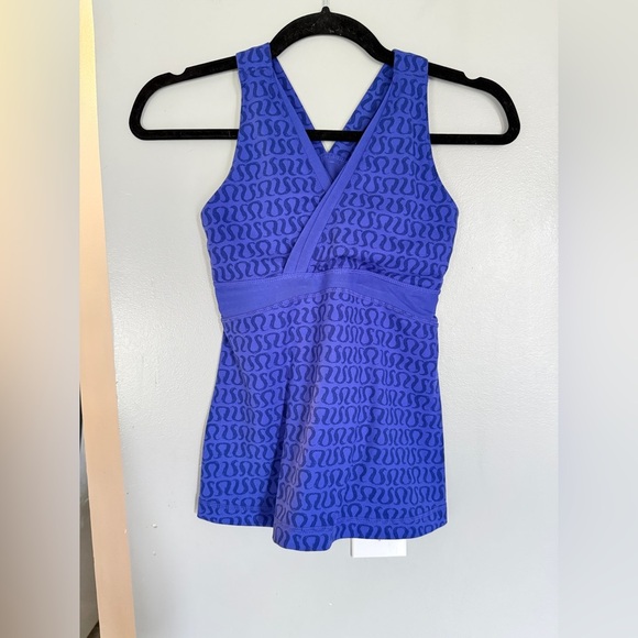 Lululemon Deep V Tank Top - Picture 2 of 2